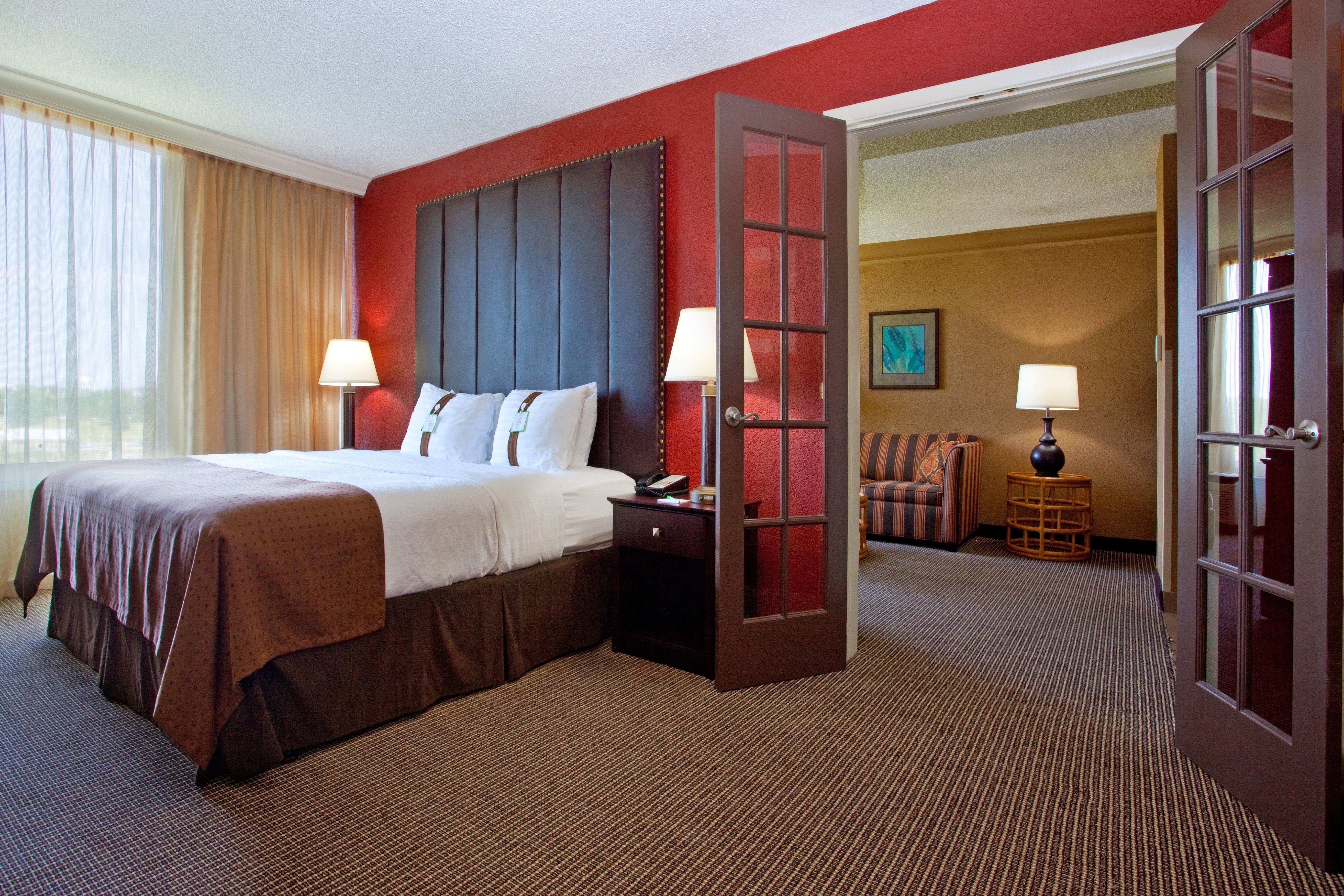 Best Western Plus Strongsville Cleveland Exterior photo